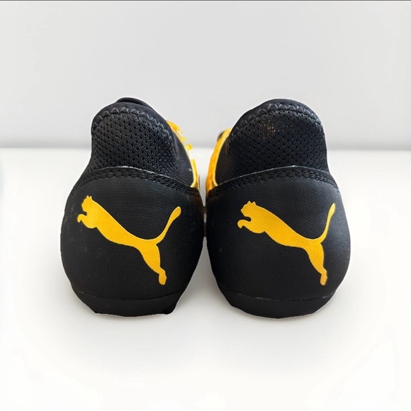 Puma Future Netfit Ignite Indoor Soccer Shoes Yellow Black Mens US Size 6C - Picture 2 of 8